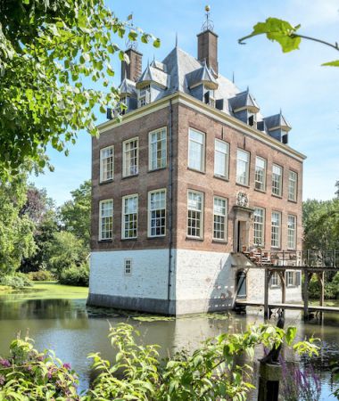 Klassiek Landhuis in Hartje Nederland